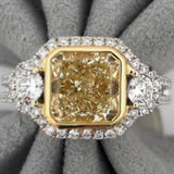 18K Two-Tone 0.76ctw Diamond Solitaire Ring