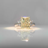 Diamond Fashion Rings - Women