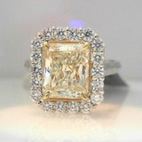 Diamond Fashion Rings - Women